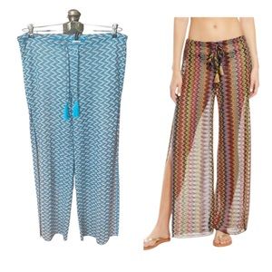 Becca zig zag lace cover-up. NWT